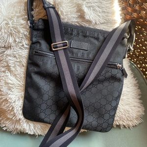 Gucci Nylon messenger bag. Worn a couple times in beautiful condition